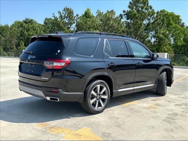 new 2025 Honda Pilot car, priced at $47,395