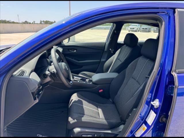 new 2025 Honda Accord Hybrid car, priced at $33,804