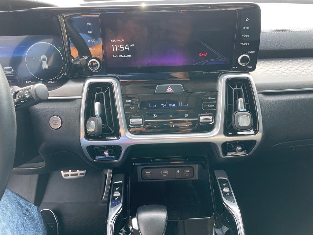 used 2022 Kia Sorento car, priced at $24,812