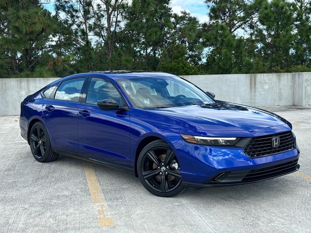 new 2025 Honda Accord Hybrid car, priced at $35,954