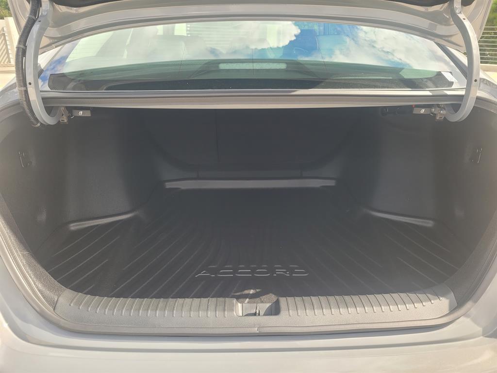 new 2025 Honda Accord Hybrid car, priced at $38,830