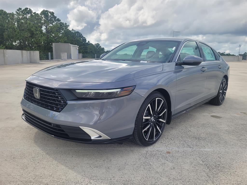 new 2025 Honda Accord Hybrid car, priced at $38,830