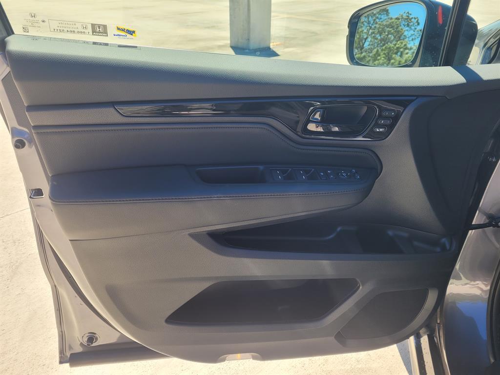 new 2026 Honda Odyssey car, priced at $55,280