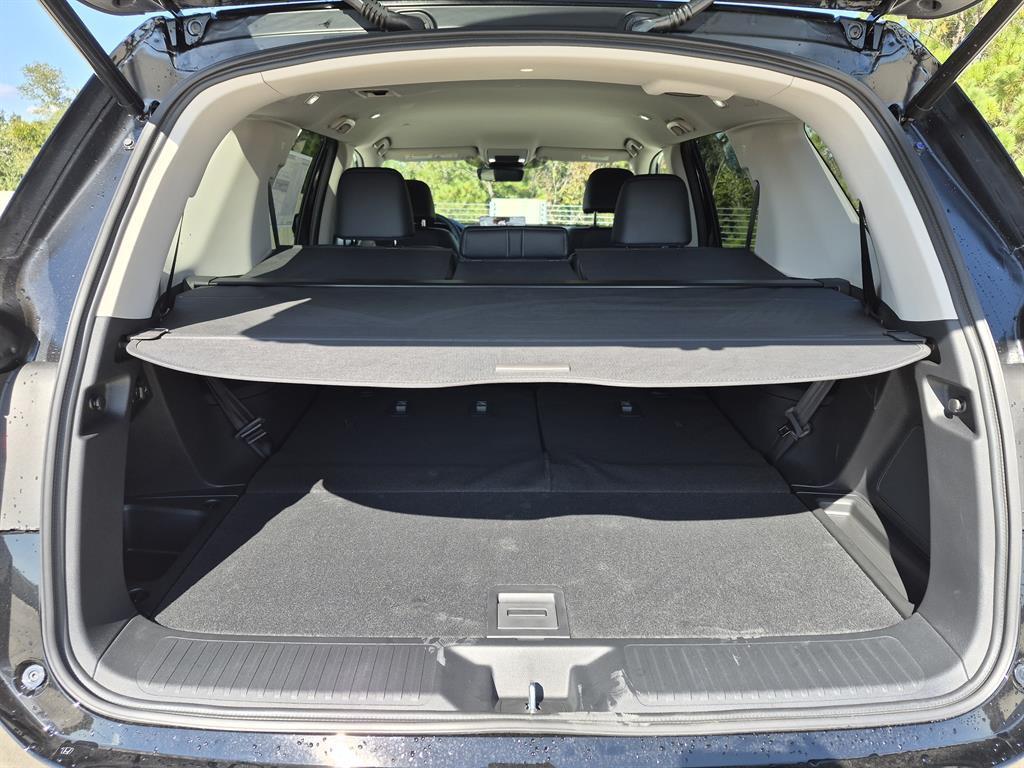 new 2025 Honda Pilot car, priced at $43,919