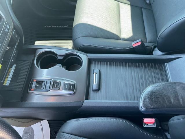used 2022 Honda Passport car, priced at $30,249