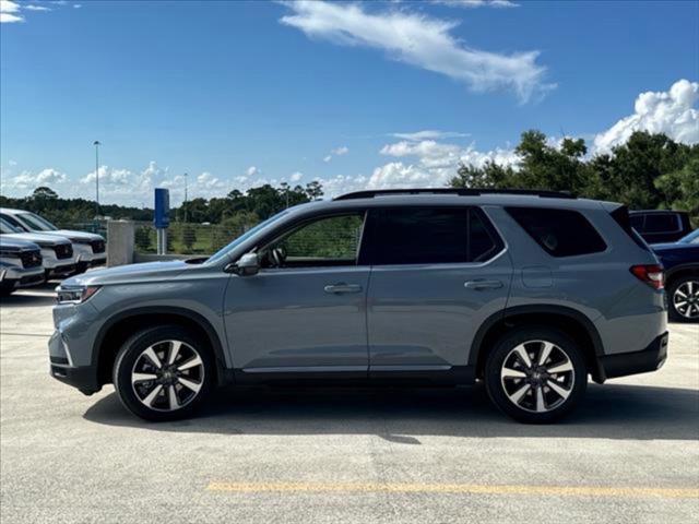 new 2025 Honda Pilot car, priced at $47,723