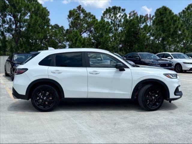 new 2025 Honda HR-V car, priced at $29,350