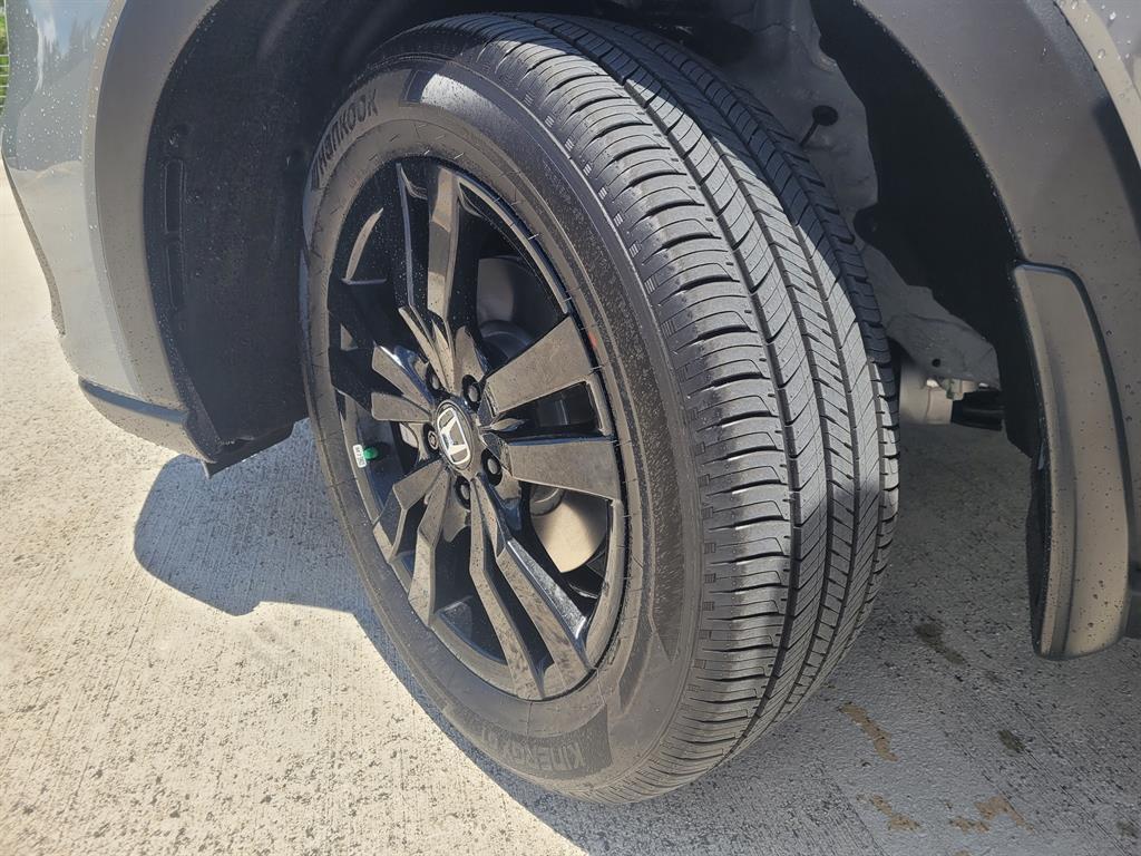 new 2026 Honda HR-V car, priced at $29,492