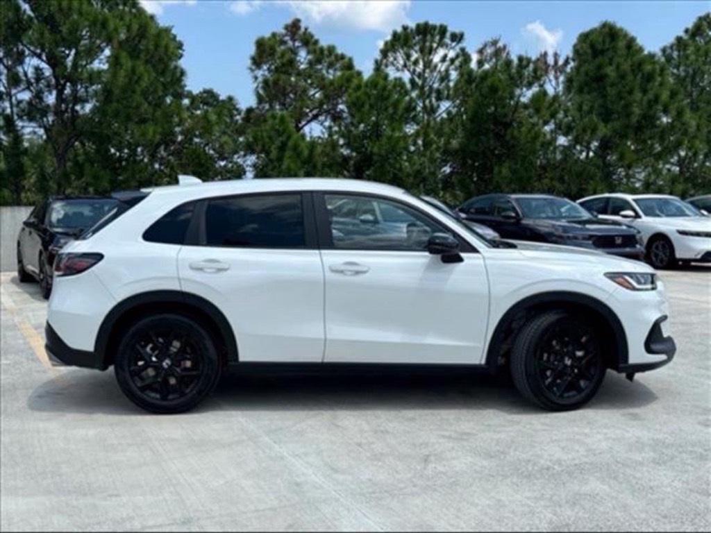 new 2025 Honda HR-V car, priced at $29,784