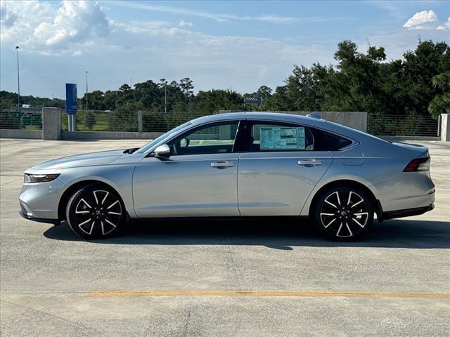 new 2024 Honda Accord Hybrid car, priced at $37,881