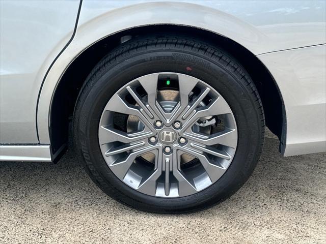 new 2025 Honda Odyssey car, priced at $44,901