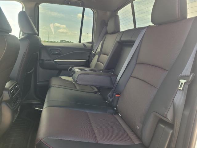 new 2025 Honda Ridgeline car, priced at $44,944