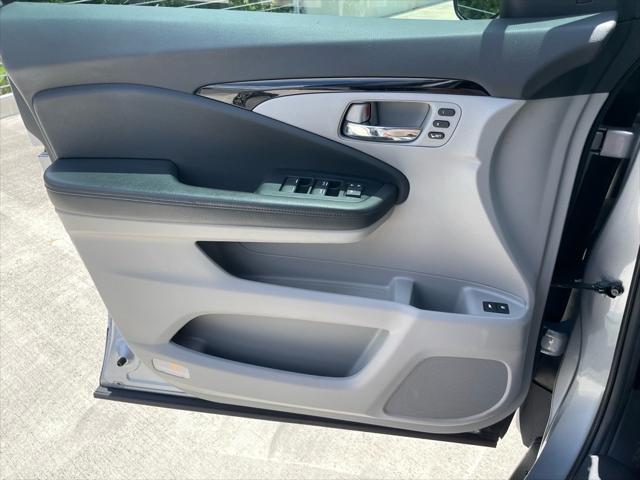 used 2020 Honda Pilot car, priced at $29,316