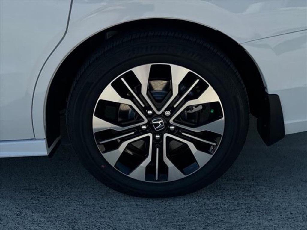 new 2026 Honda Odyssey car, priced at $55,140