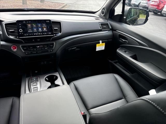 new 2025 Honda Ridgeline car, priced at $44,631