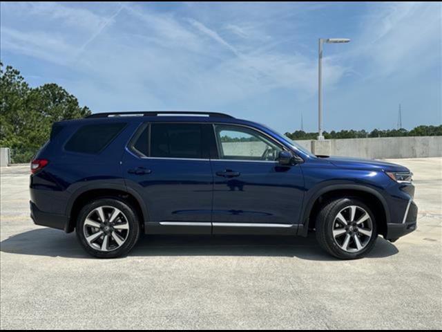 new 2025 Honda Pilot car, priced at $47,945