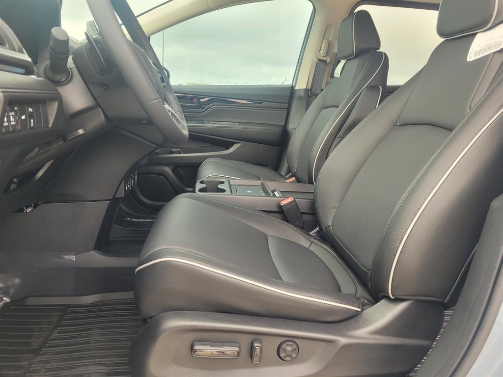 new 2026 Honda Odyssey car, priced at $50,940