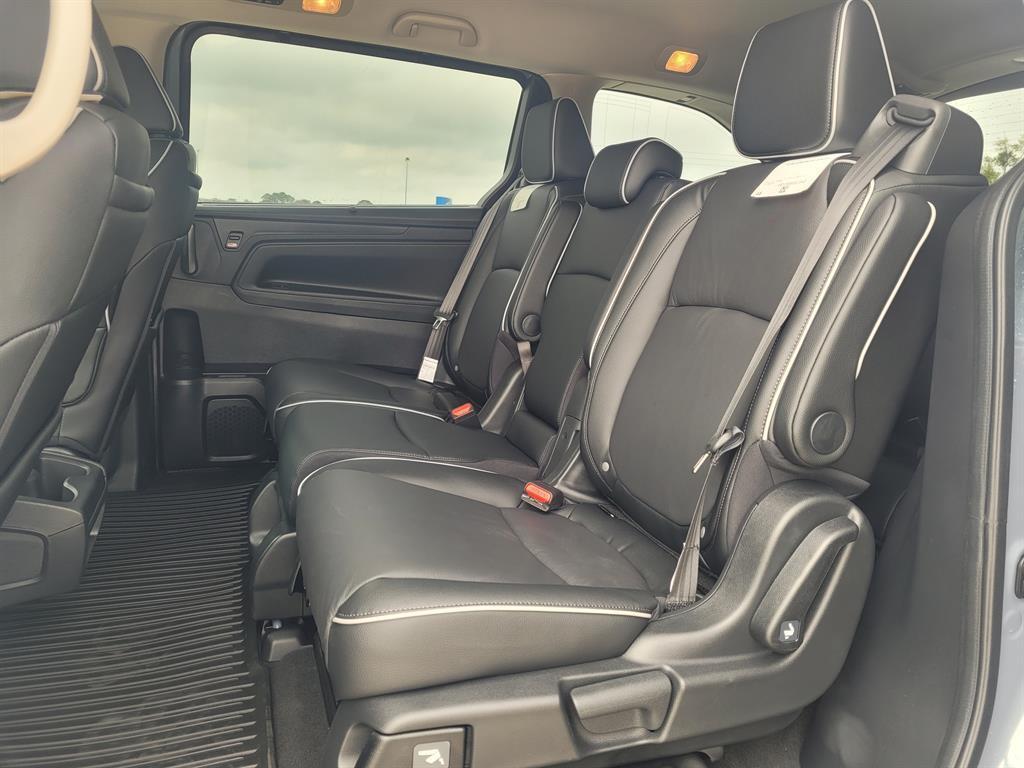 new 2026 Honda Odyssey car, priced at $50,940