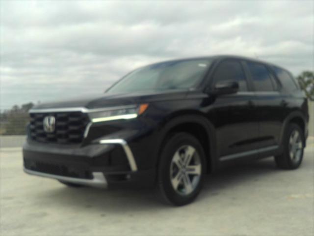 new 2025 Honda Pilot car, priced at $42,480