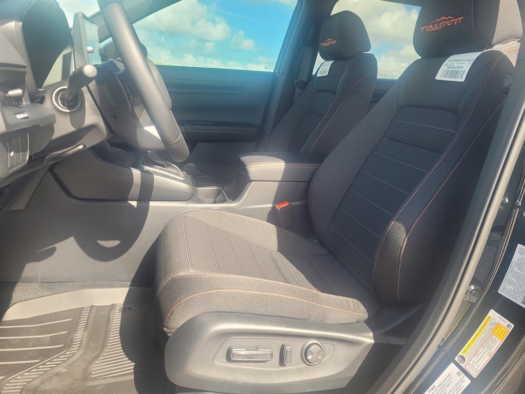 new 2026 Honda CR-V Hybrid car, priced at $39,727