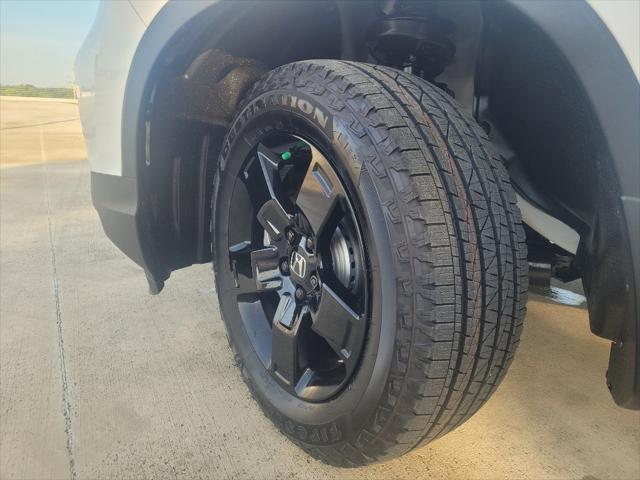 new 2025 Honda Ridgeline car, priced at $45,167