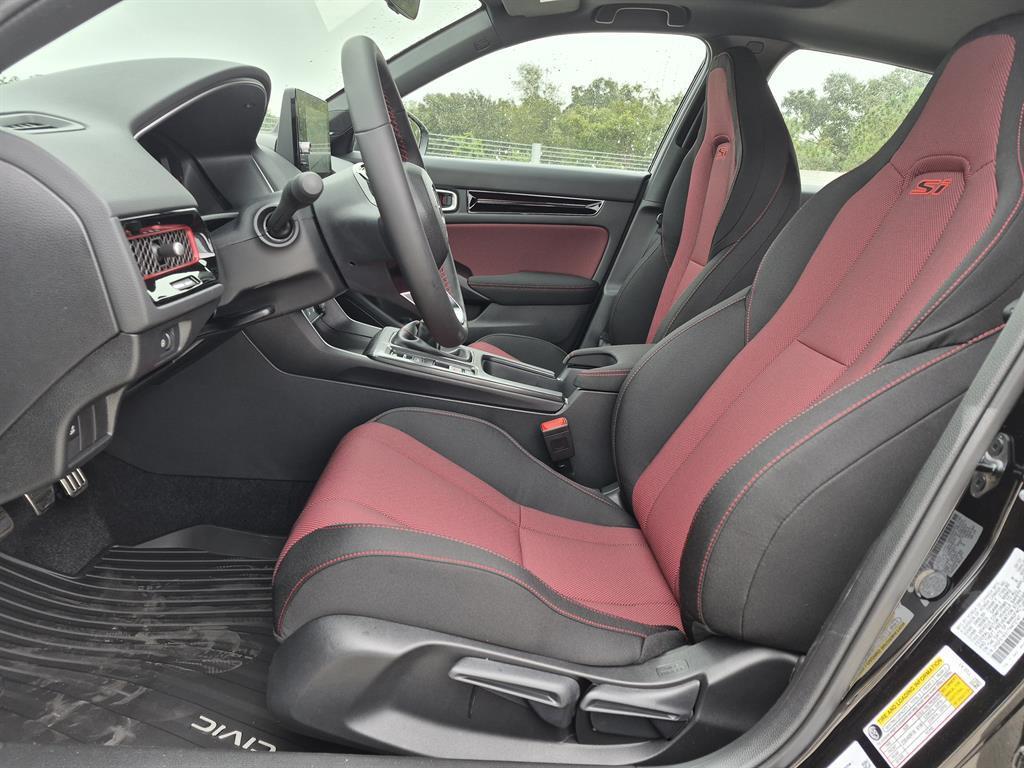 new 2026 Honda Civic Si car, priced at $33,685
