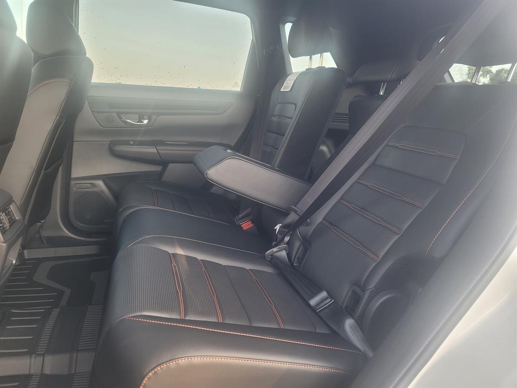 new 2026 Honda CR-V Hybrid car, priced at $38,877