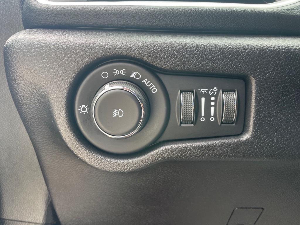 used 2020 Chrysler Pacifica car, priced at $22,777