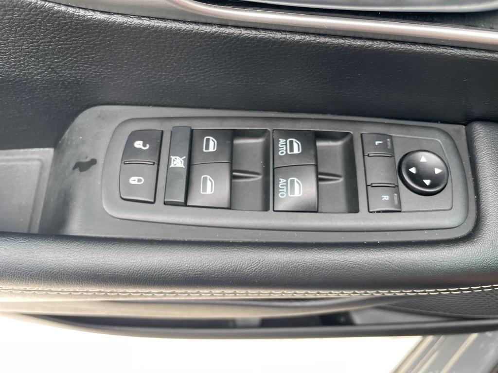 used 2020 Chrysler Pacifica car, priced at $22,777