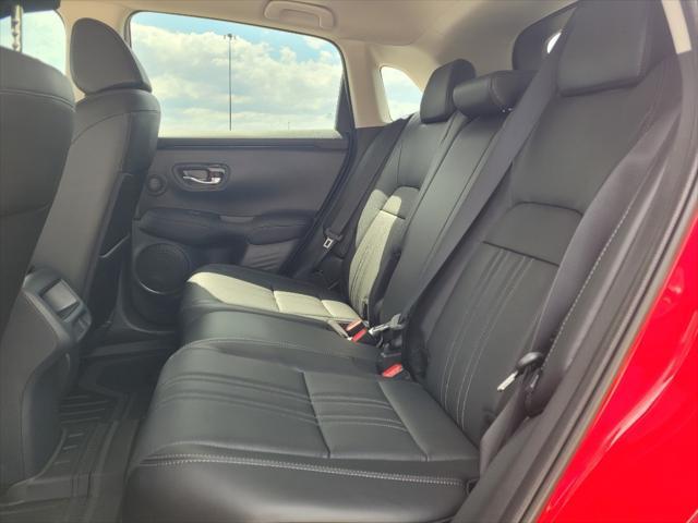 new 2025 Honda HR-V car, priced at $31,154