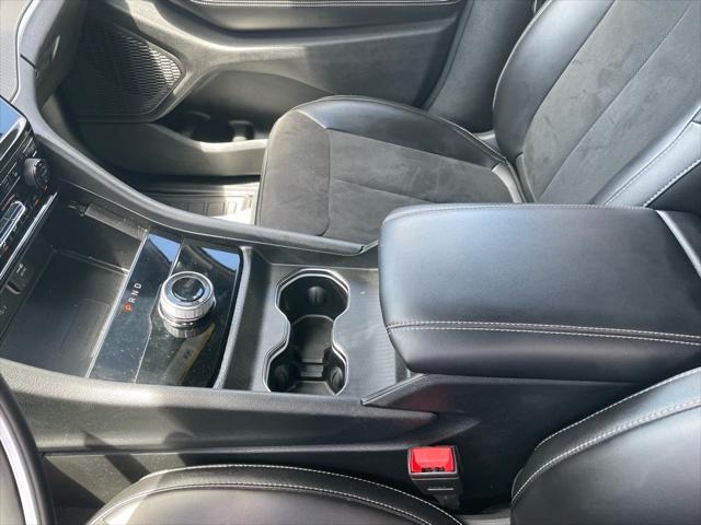 used 2023 Jeep Grand Cherokee L car, priced at $34,651