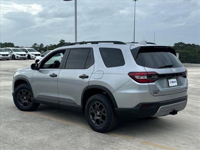 new 2025 Honda Pilot car, priced at $49,242