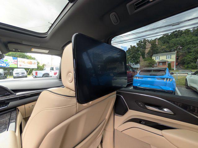 used 2021 Cadillac Escalade ESV car, priced at $60,000