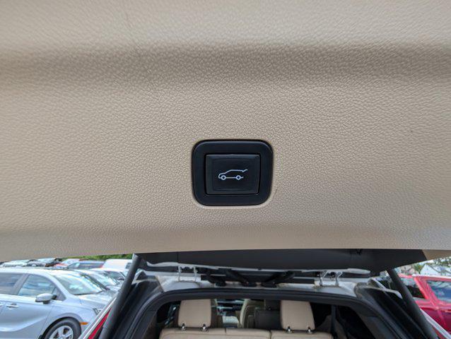 used 2021 Cadillac Escalade ESV car, priced at $60,000
