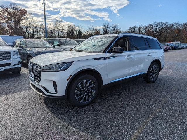 new 2025 Lincoln Aviator car, priced at $61,272