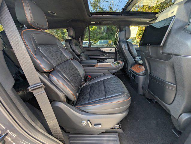 new 2025 Lincoln Navigator car, priced at $121,835