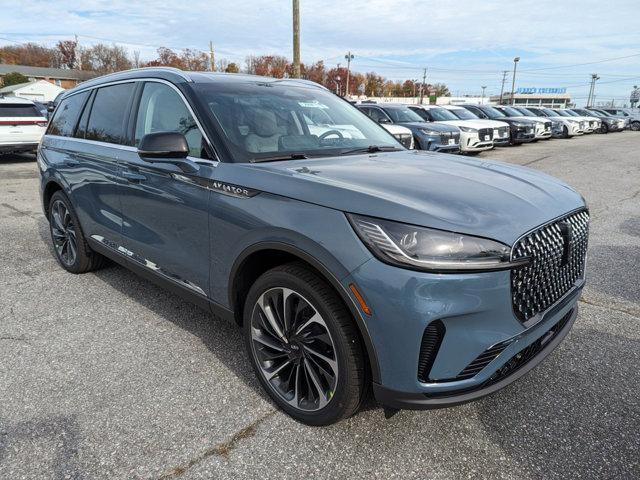 new 2025 Lincoln Aviator car, priced at $76,560