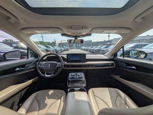 used 2022 Lincoln Nautilus car, priced at $33,000