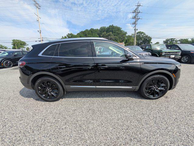 used 2022 Lincoln Nautilus car, priced at $33,000