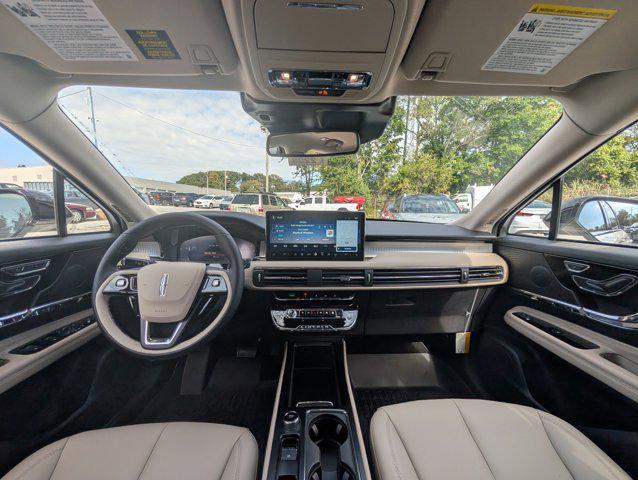 new 2025 Lincoln Corsair car, priced at $43,421