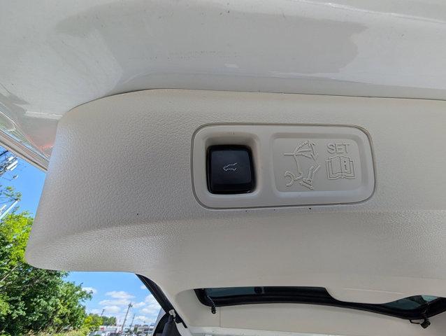 used 2022 Lincoln Navigator car, priced at $79,000
