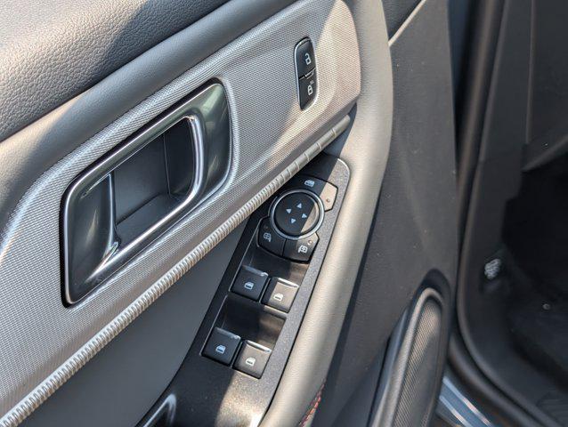 new 2025 Ford Explorer car, priced at $41,121
