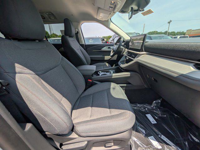 new 2025 Ford Explorer car, priced at $41,121