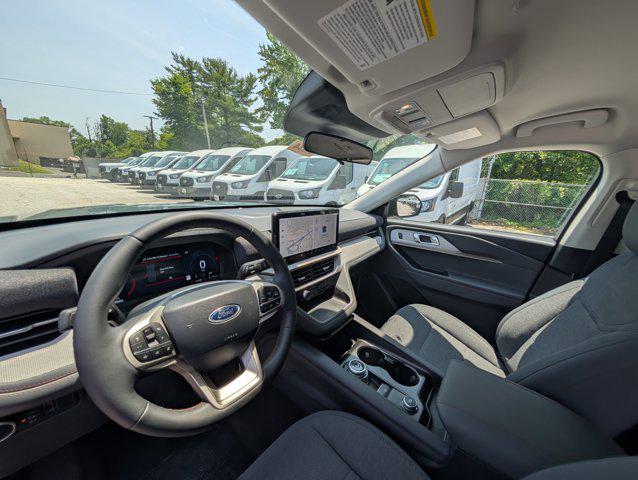 new 2025 Ford Explorer car, priced at $41,121