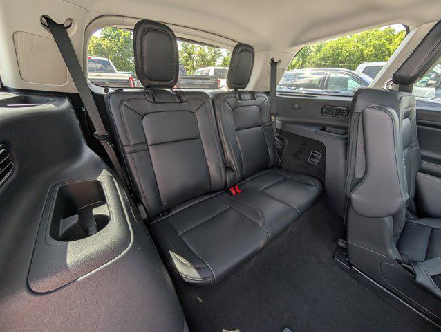 new 2025 Lincoln Aviator car, priced at $75,562