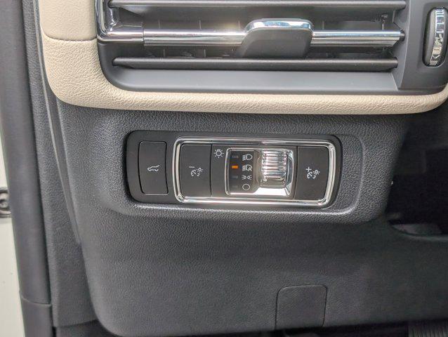 new 2025 Lincoln Corsair car, priced at $43,229