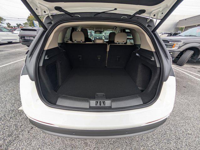new 2025 Lincoln Corsair car, priced at $43,229