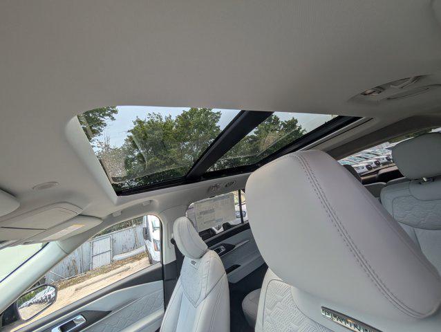 new 2025 Ford Explorer car, priced at $59,682