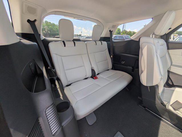 new 2025 Ford Explorer car, priced at $59,682