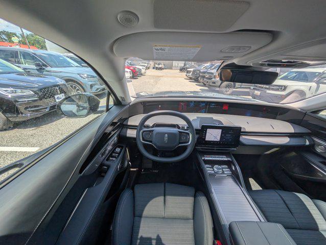 new 2025 Lincoln Nautilus car, priced at $69,581